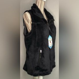 NWT Free country black vest